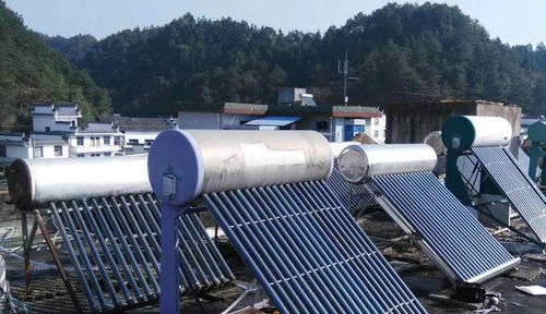 屋頂有閣樓，選哪種熱水器？太陽能還是空氣能，一文幫你決定